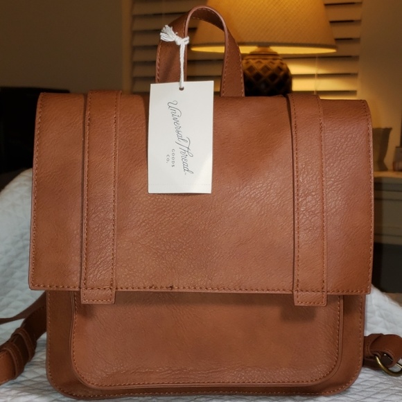 square flap backpack